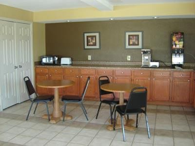 Hotel Oyo International Airport 2*